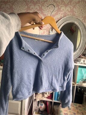 Hollister Light Blue Button-Neck Fuzzy Cropped Sweater